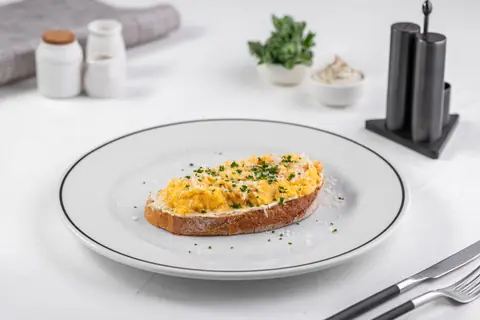 Cheesy Scrambled Toast